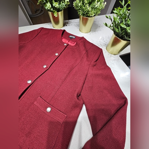 NWOT L'OFFICIEL Splendide blazer en laine pur à 100% bien doublé - Picture 3 of 10